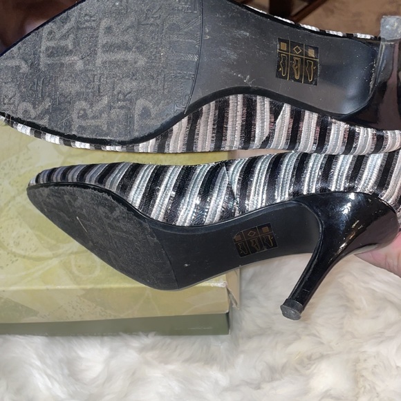 J. Renee, silver/black shoes, size 7. - Picture 5 of 6